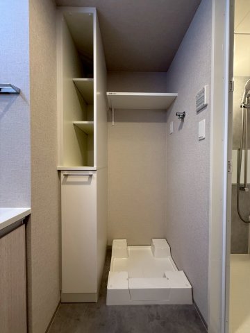 スプランディッド新大阪VIIの内装写真