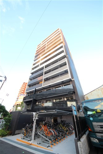 プレサンスOSAKA DOMECITYワンダーの外観写真