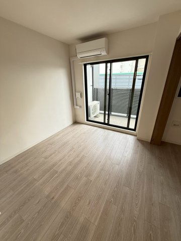 プランドール新北野の居間写真