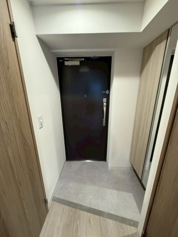 プランドール新北野の玄関写真