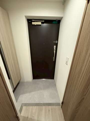 プランドール新北野の玄関写真