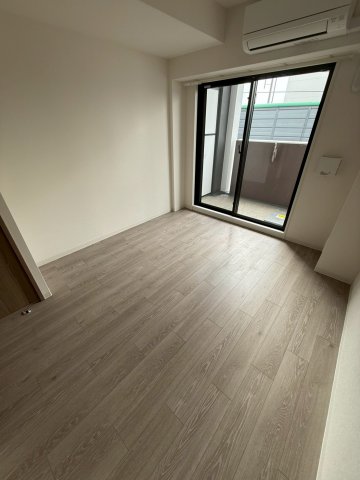 プランドール新北野の居間写真