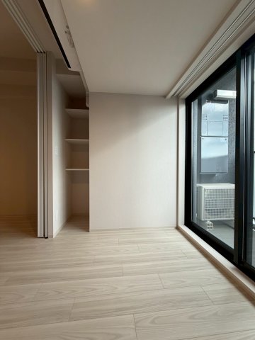 アーバネックス天満橋Frontの居間写真