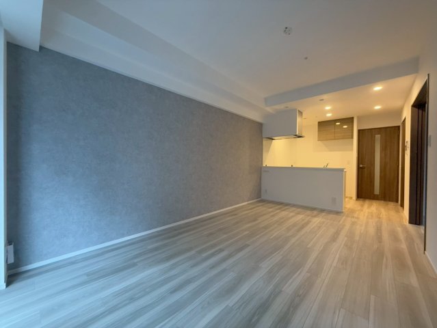 ルフォンプログレ南森町の居間写真
