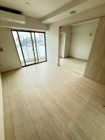 Fuku島之内の居間写真
