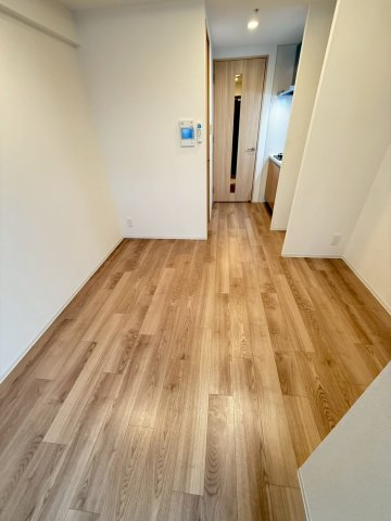 Metrosa谷町六丁目Northの居間写真