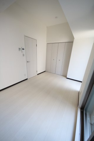 Blue西長堀の居間写真