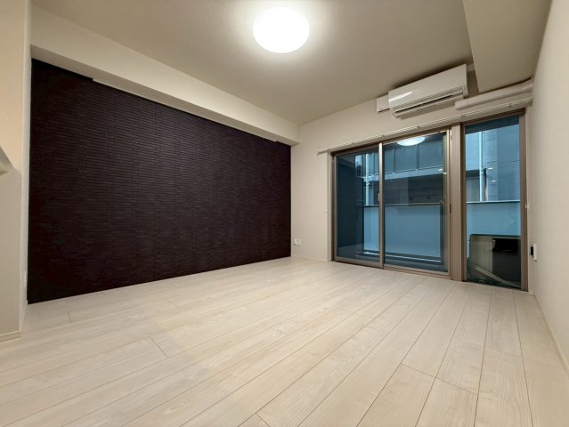 IBC Residence Westの居間写真