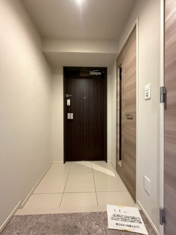 IBC Residence Westの玄関写真