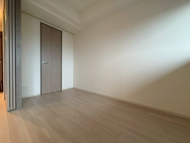 ファステート難波ラグジュの居間写真