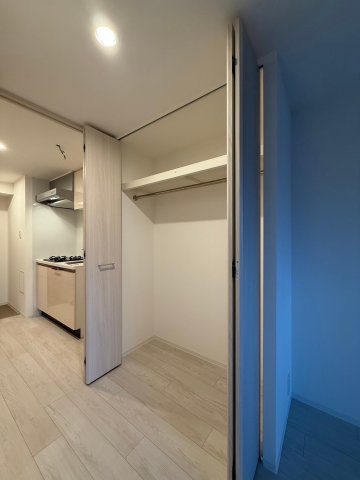 ワールドアイ難波City Gateの居間写真