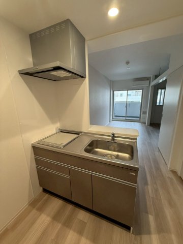 セレニテ江坂ミラクのキッチン写真