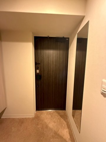 ミラージュパレス本町Departの玄関写真