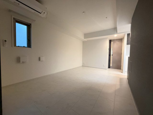 アーバネックス堺筋本町の居間写真