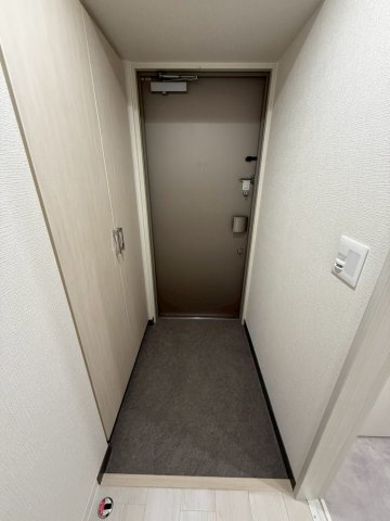 南堀江アパートメントグランデの玄関写真