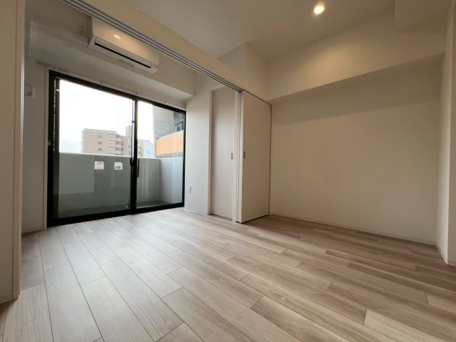 SERENiTE中津の居間写真
