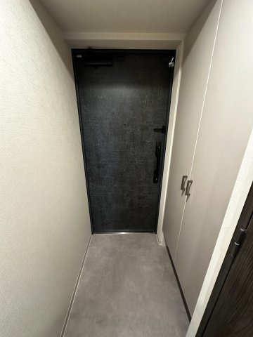リヴェント難波ウエストの玄関写真