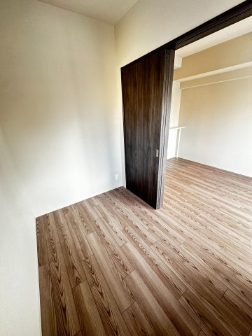 リヴェント難波ウエストの内装写真