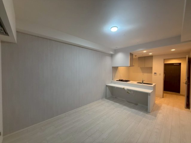 スプランディッド玉造DUEの居間写真