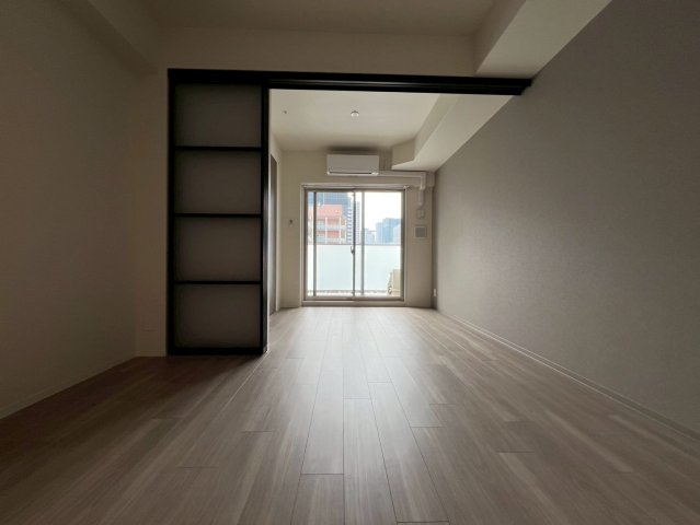 アーバネックス東梅田の居間写真