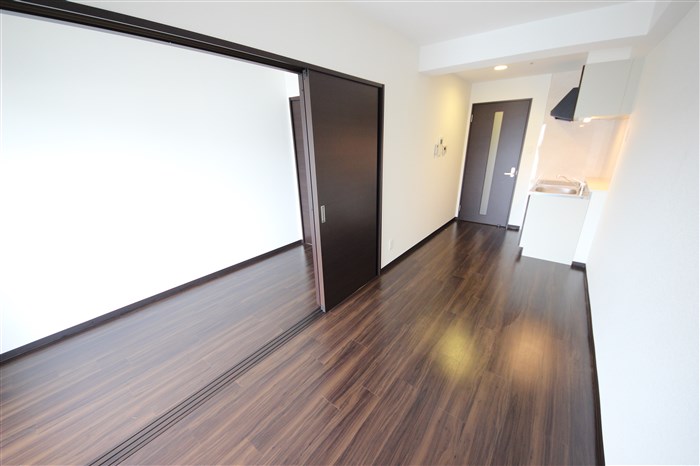 イグレック南本町の居間写真