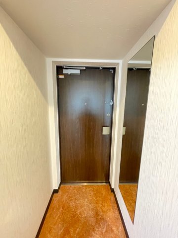 プレジオ新大阪EUROの玄関写真