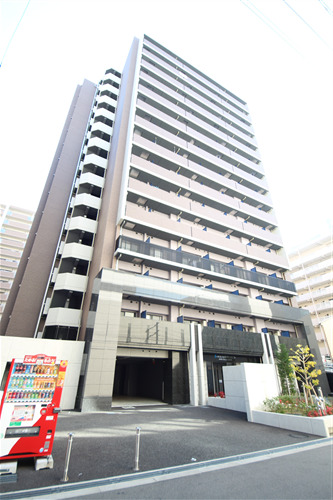 S-RESIDENCE新大阪WESTの外観写真