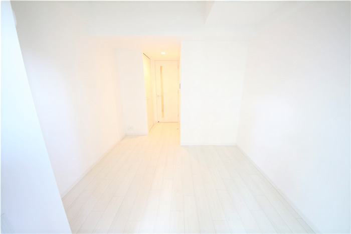 S-RESIDENCE新大阪WESTの居間写真