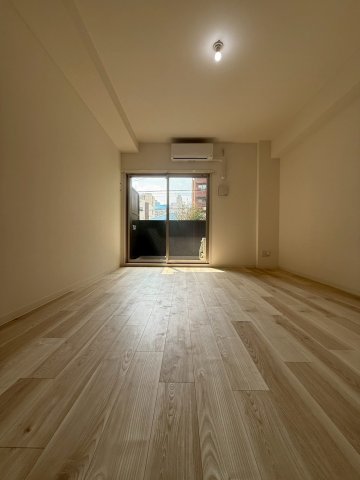 ミラージュパレスLotus Lifeの居間写真