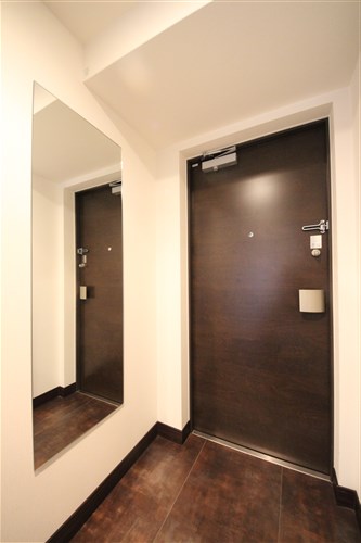 S-RESIDENCE淀屋橋の玄関写真