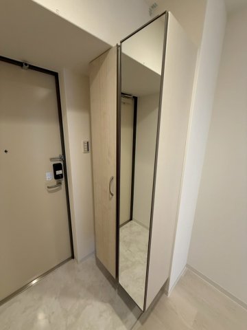Alivis新町の玄関写真