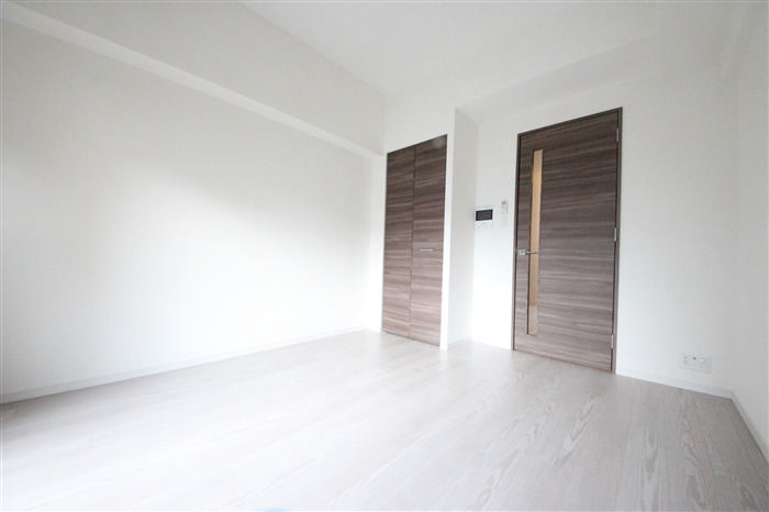 S-RESIDENCE天満Gracisの居間写真
