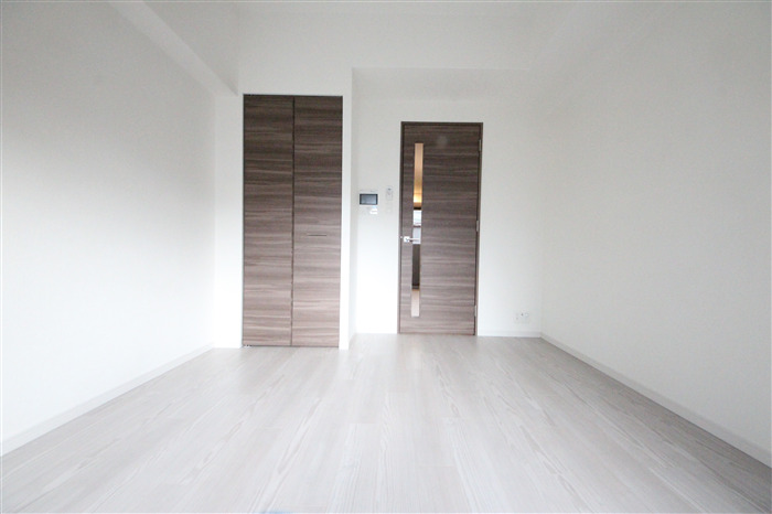 S-RESIDENCE天満Gracisの居間写真