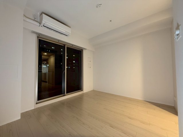 エスリードレジデンス大阪本町の居間写真