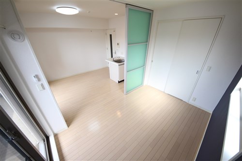 CITY SPIRE十三東の内装写真
