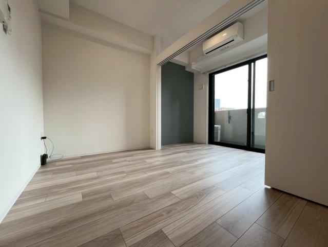SERENiTE中津の居間写真