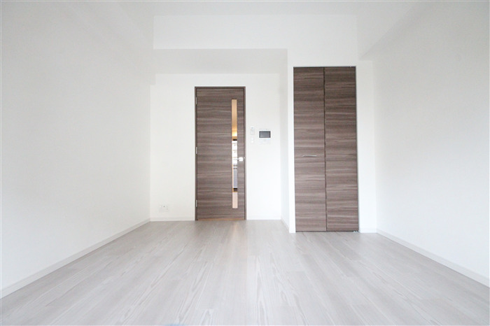 S-RESIDENCE天満Gracisの居間写真