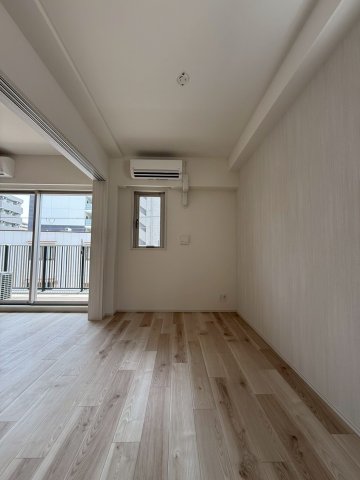 スプランディッド梅田WESTの内装写真