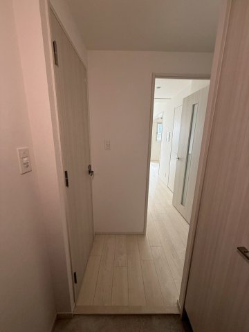 スプランディッド梅田WESTの玄関写真
