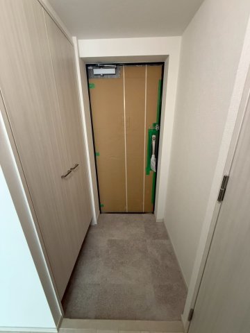 スプランディッド梅田WESTの玄関写真