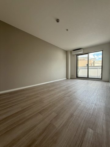 SOLASIA residence九条の居間写真
