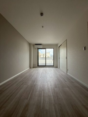 SOLASIA residence九条の居間写真