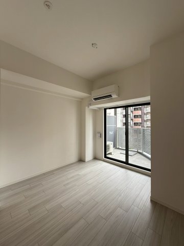 S-RESIDENCE阿波座bouncyの居間写真