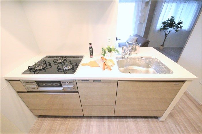 SK RESIDENCES SHINSAIBASHIのキッチン写真
