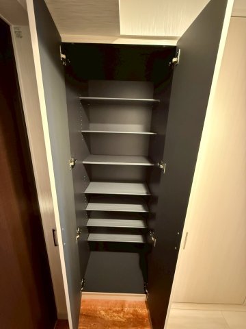 プレジオ長田の玄関写真