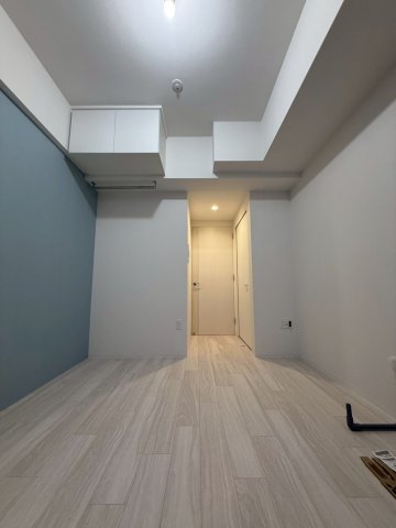 セレニテ谷町四丁目アリエの居間写真