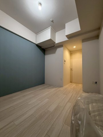 セレニテ谷町四丁目アリエの居間写真