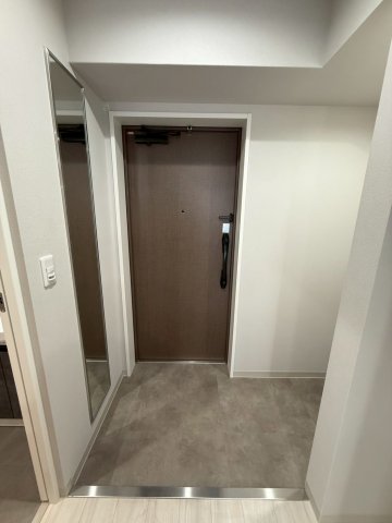Alivis三国本町の玄関写真