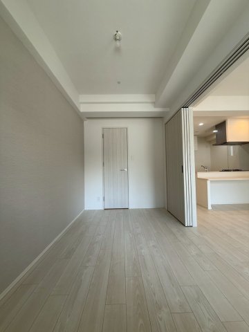 スプランディッド新大阪VIIIの内装写真