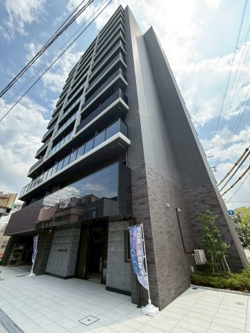 ファーストフィオーレ十三エリオの外観写真
